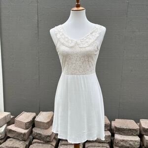 Solemio White Daisy Party Dress (S)